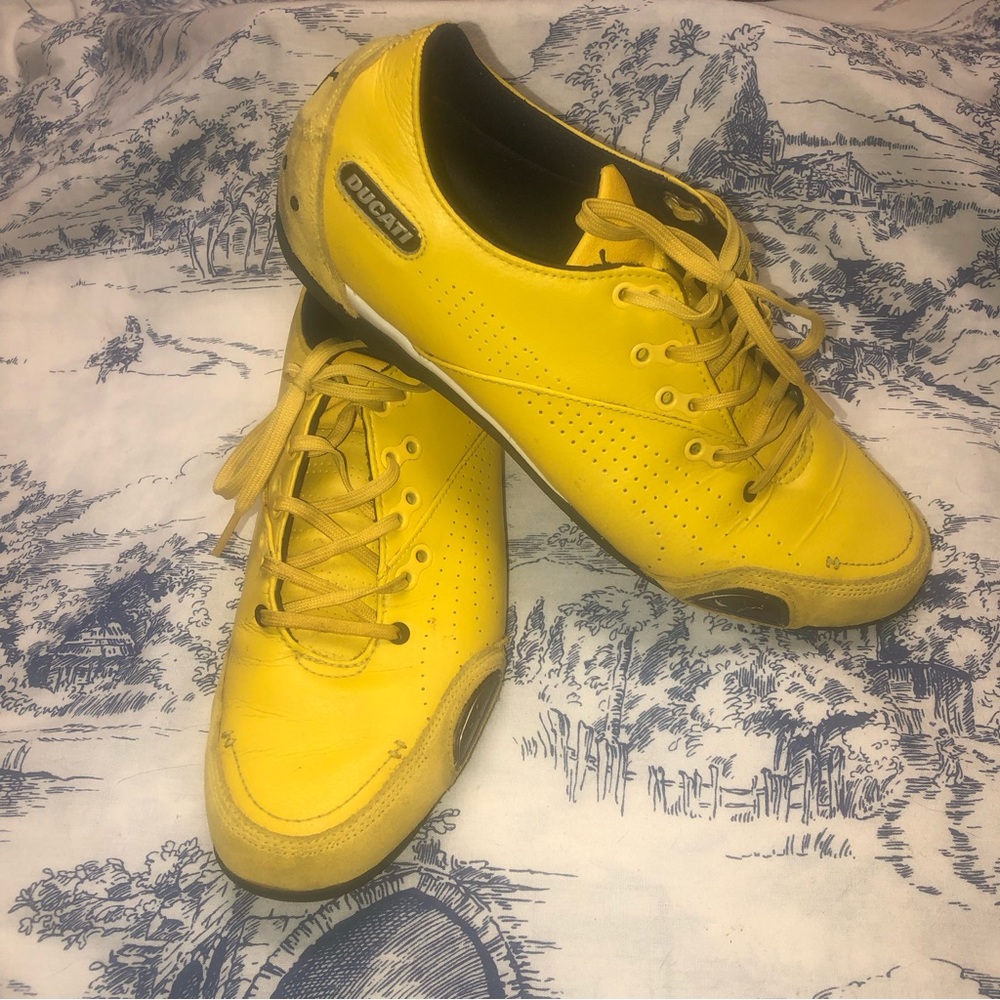 Mens Puma Ducati Yellow Racing Athletic Sneakers Shoes Size US Size 10 303055 03